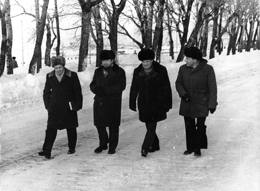 Слева направо: И. Стрежнев, В. Беднов, Н. Жернаков, Н. Журавлёв